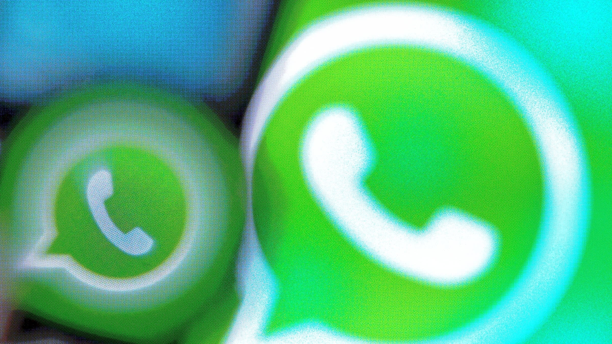 Is WA web similar to WeChat in features and functionality? 二